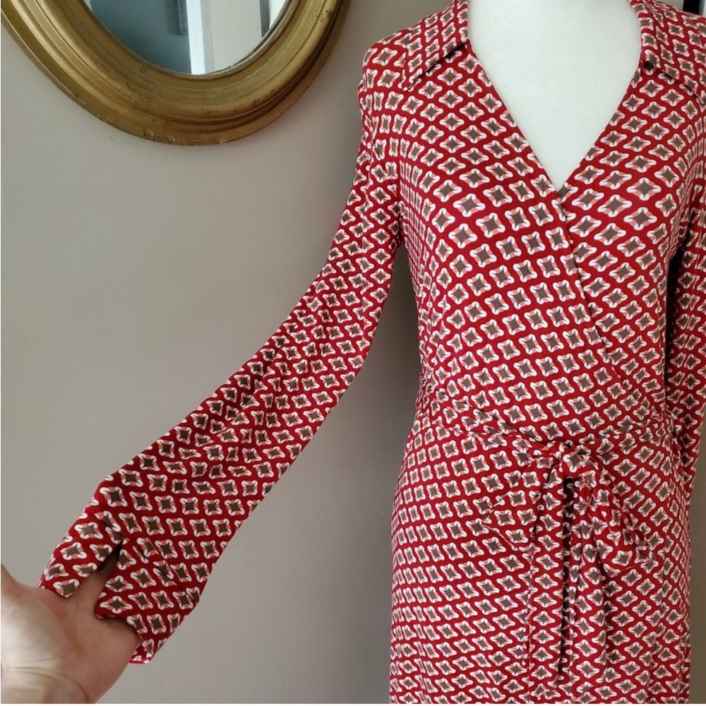 Boden size 4 Red Geometric Wrap Dress - Picture 6 of 13